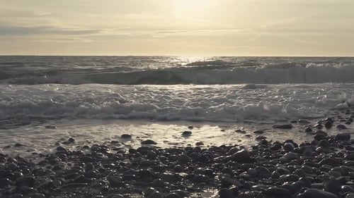 Pebble Beach bei Sonnenuntergang