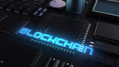 Blockchain-Header auf dem Hintergrund eines Chips mit vielen Prozessen.