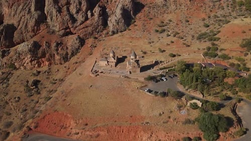 Vue aérienne du monastère de Noravank en Arménie