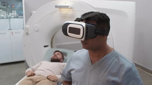 CT Scan Tech in VR Headset