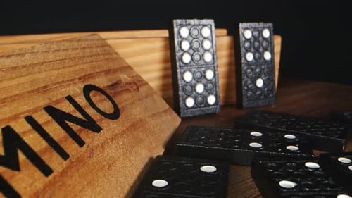 Domino Game Stones And Box 1