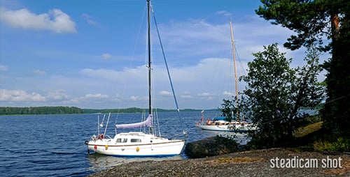 Segelyachten auf einem Anker