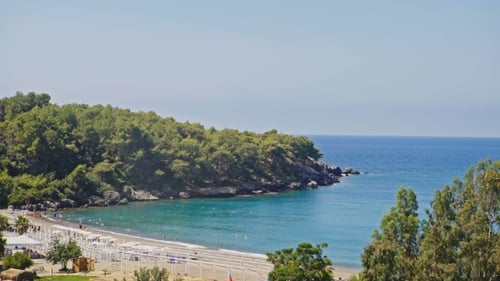 Meeresstrand in Alanya, Türkei