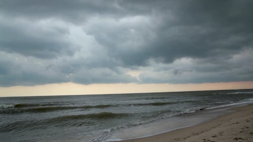 Cloudy Sky On Sea Bad Weather. Storm Sea