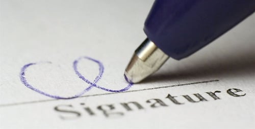 Penning A Signature Macro