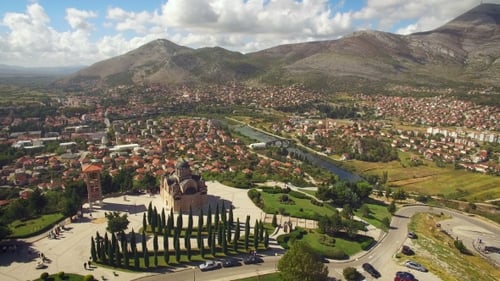 Vista aérea de la ciudad de Trebinje
