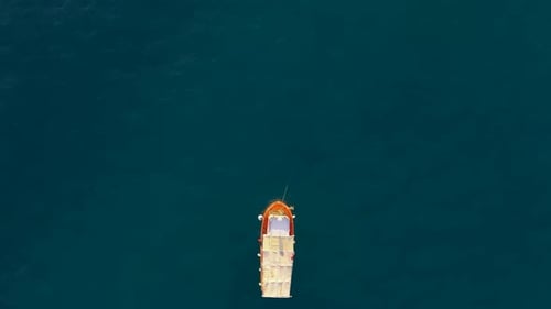 Fischerboot auf See