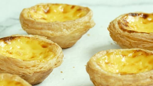Süßes Dessert mit Eierkuchen