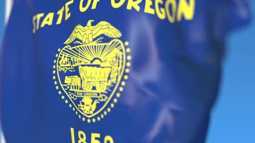 Flying Flag of Oregon