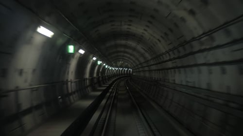 U-Bahn auf der Strecke