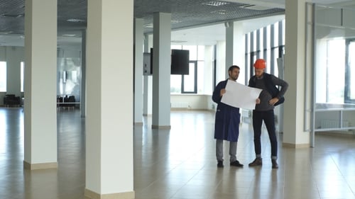 Architecte Ingénieur Deux Expertises Plan d'Équipe Talking