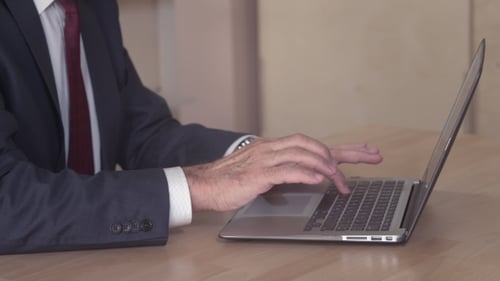 Manager Body Working with Pc