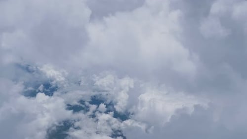Mit Wolken fliegen
