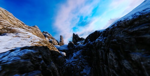 Voler dans une gorge de montagne