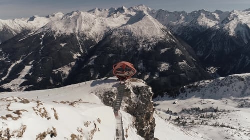 Plateforme d'observation sur la falaise