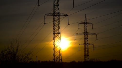 Línea eléctrica de alta tensión