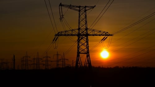 Línea eléctrica de alta tensión