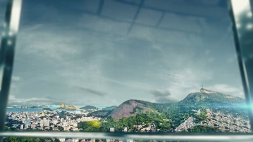 Businessman Handshaking at İmportant Meeting in Rio De Janeiro