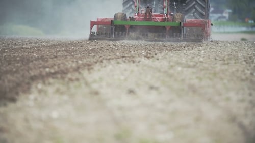 Landwirtschaft, Traktorarbeiten