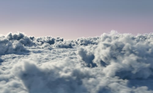 Por encima de las nubes