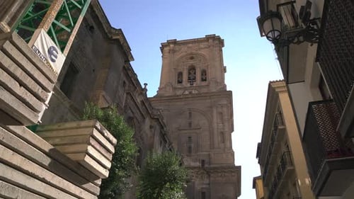 Glockenturm von der Calle Carcel Baja aus gesehen
