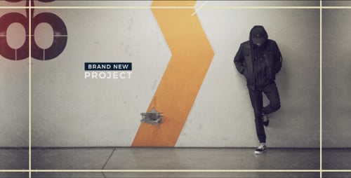 Dynamic Modern Slideshow with Glitch Transitions