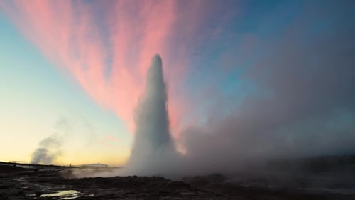 Ausbruch des Geysir Geysir