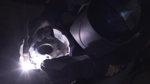 Welding of the Aluminium in Motorcycle Garage Repear