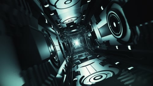 Nahtloser Flug in einem abstrakten futuristischen Metallkorridor