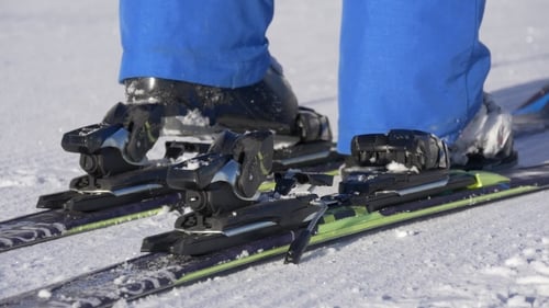Unfixing the Ski Boot From the Ski
