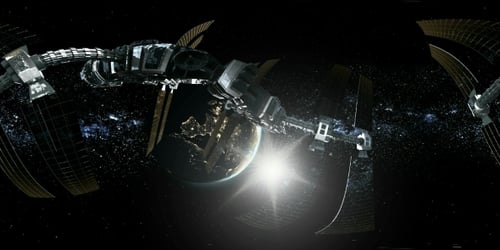 Un astronaute et une station spatiale internationale en orbitant autour de la Terre en réalité virtuelle