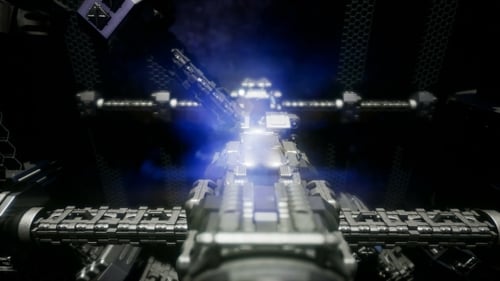 Vaisseau spatial voyageant dans l'univers
