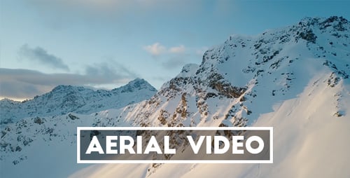 Vídeo aéreo de una montaña durante el amanecer