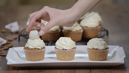 Hand Decorating Cupcakes with Chocolate Treats