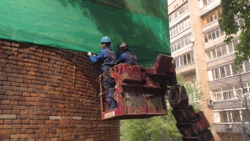 Installing Protective Nets