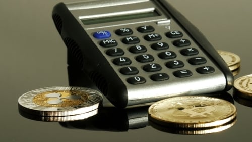 Bitcoins und Taschenrechner