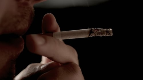how to stop smoking e cigarettes Latest Cochrane Review finds high certainty evidence that nicotine e- cigarettes are more effective than traditional nicotine-replacement therapy (NRT) in helping people quit smoking how to stop smoking e cigarettes Latest Cochrane Review finds high certainty evidence that nicotine e- cigarettes are more effective than traditional nicotine-replacement therapy (NRT) in helping people quit smoking