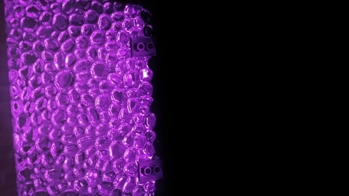 LED-helles rotierendes Panel in lila