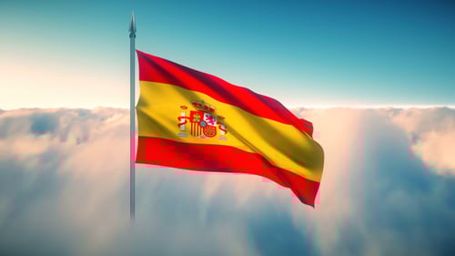 Drapeau de l'Espagne sur les nuages