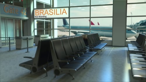Embarque de voo de Brasília no aeroporto Viajando para o Brasil