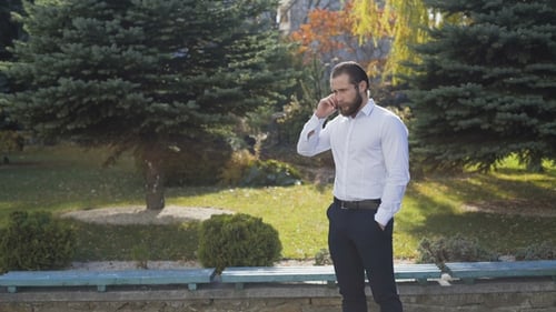 The Homeless Comes To Businessman and Gives a Money