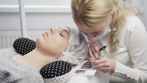 Eyelash Extension Application in Beauty Salon