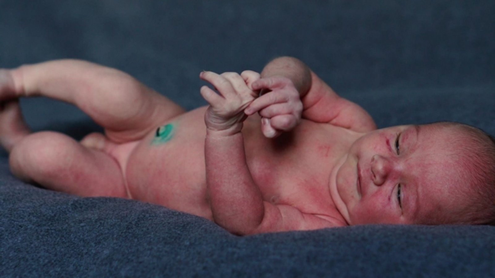 голая мама и дети