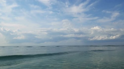 Mar y hermosas nubes Fhd