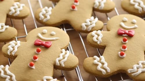 Gingerbread Man Cookies on a Rack, Zoom In