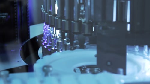 Contrôle de la qualité pharmaceutique des flacons médicaux par technologie ultraviolette