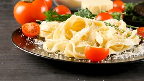 Fresh Tagliatelle Pasta with Tomatoes and Parmesan Cheese