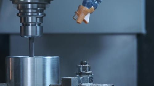 Cutting Metal with Modern Processing Technology