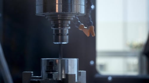 Cutting Metal with Modern Processing Technology