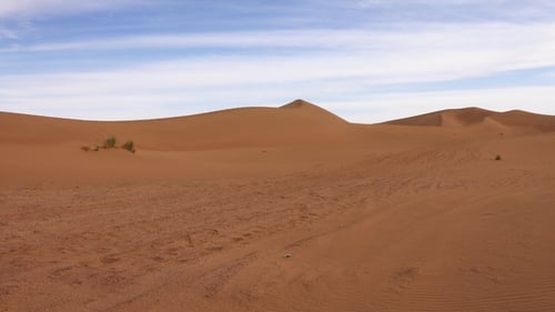 Magnifique paysage panoramique dans le désert du Sahara